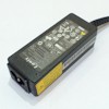Eliminador / Cargador - Lanix 20.0 V / 2.00 A - Conector 5.5 mm